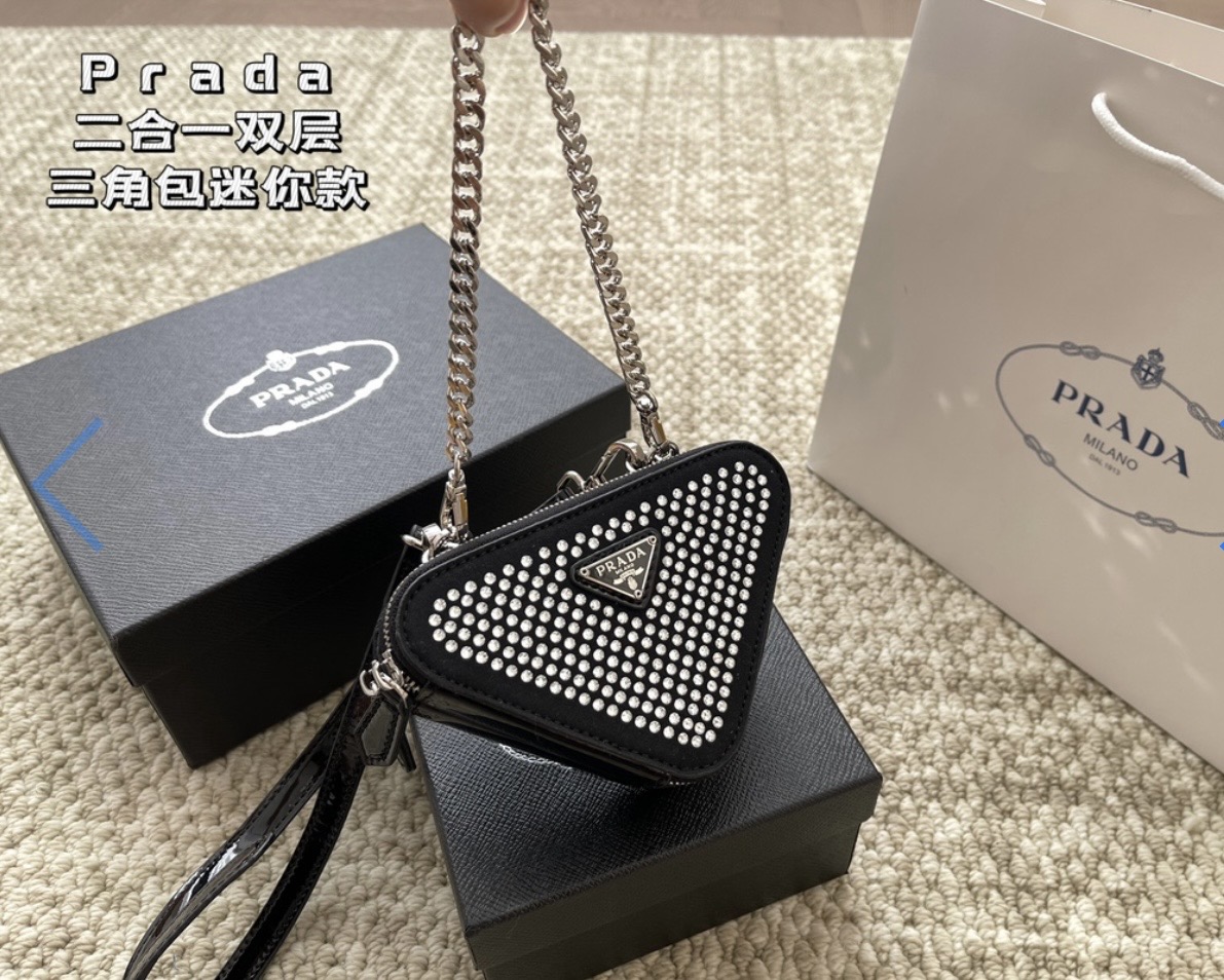 P Black Party Bag